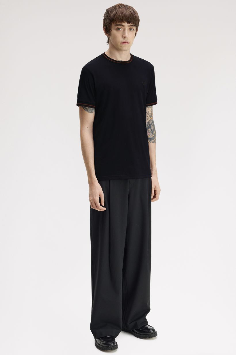 Camiseta con ribete con dos franjas M1588 • 75C
