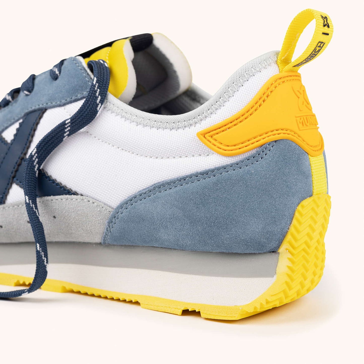 MUNICH UM 91 Zapatillas Retro Running Blanco y Gris