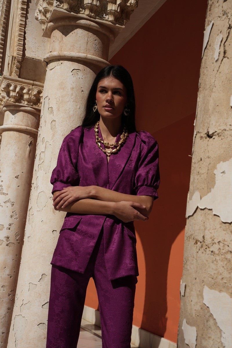 Traje Prune