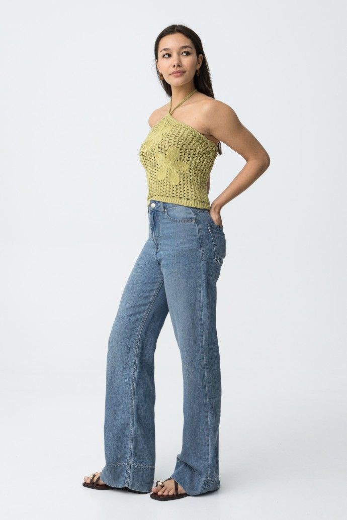 Top Lotus