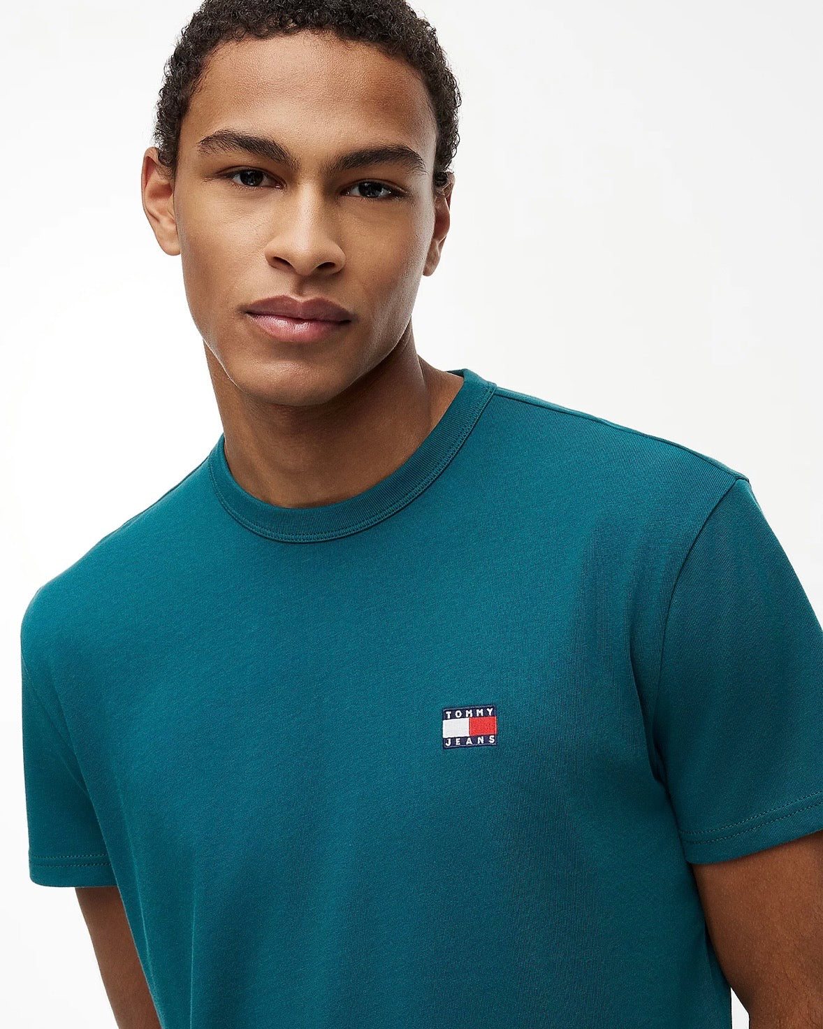 Camiseta con cuello redondo y parche de Tommy