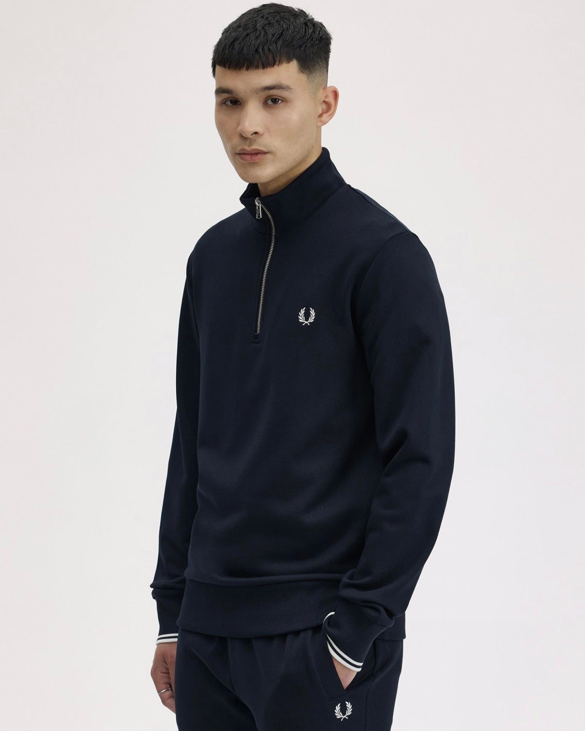 Sudadera con media cremallera