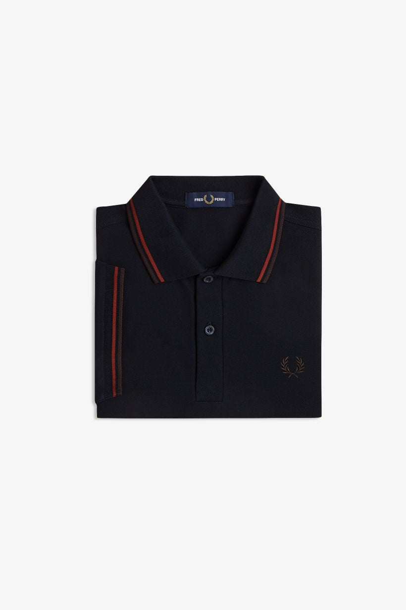 THE FRED PERRY SHIRT
M3600 • 75C
