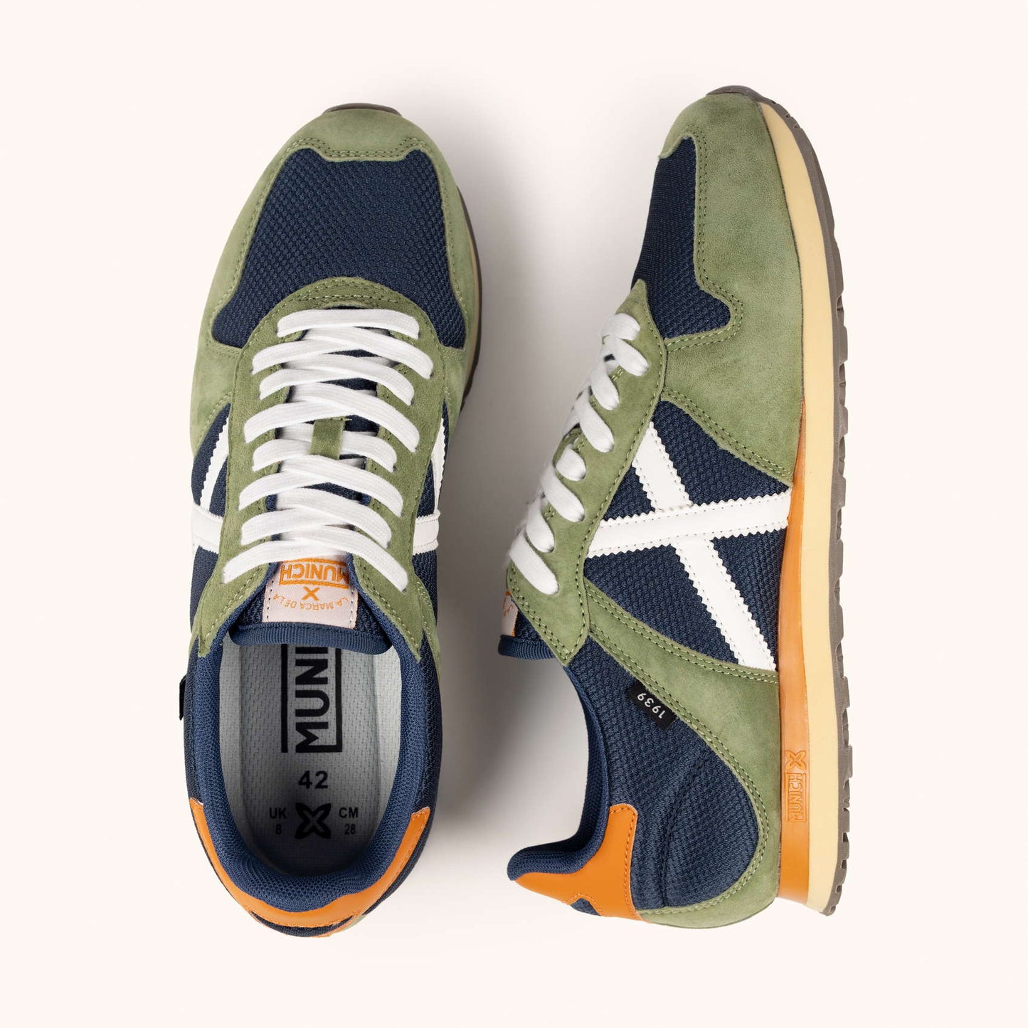 MUNICH MASSANA MAN 601. Zapatillas Retro Running Verde Oliva y Navy