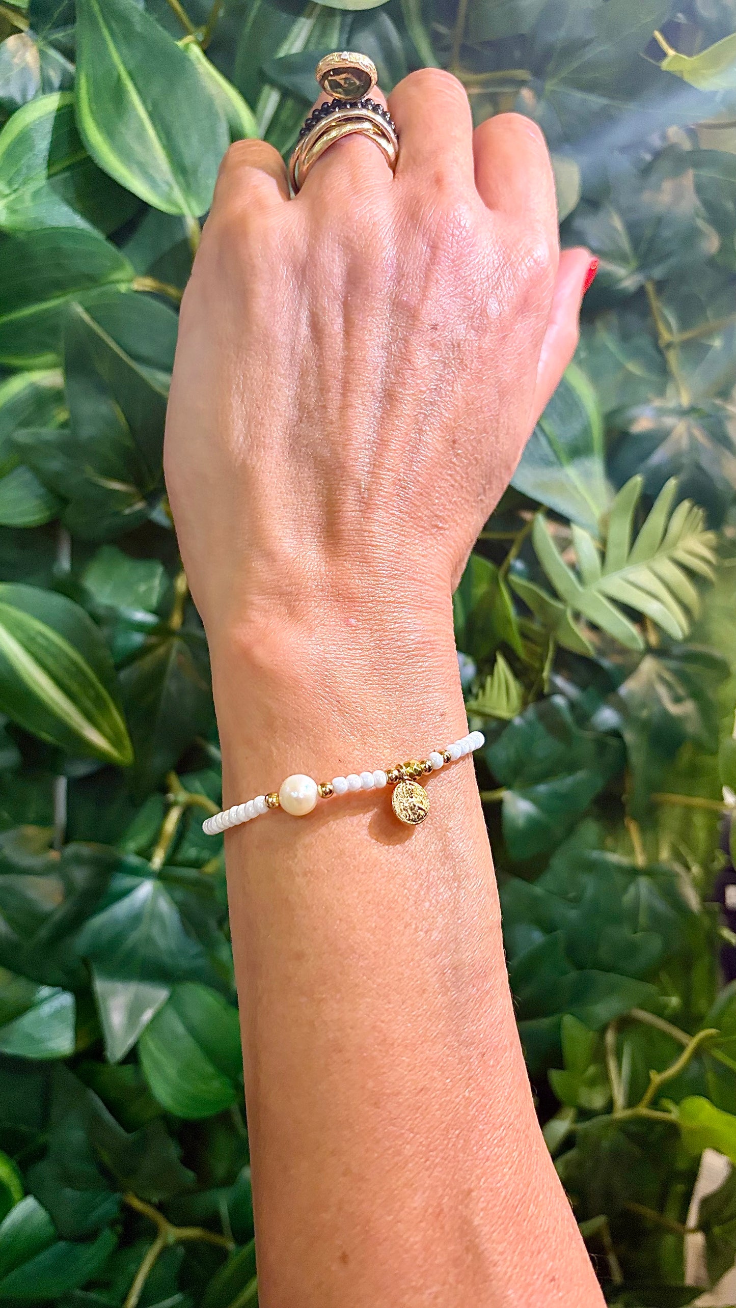 Pulsera Virgen del Carmen 2026