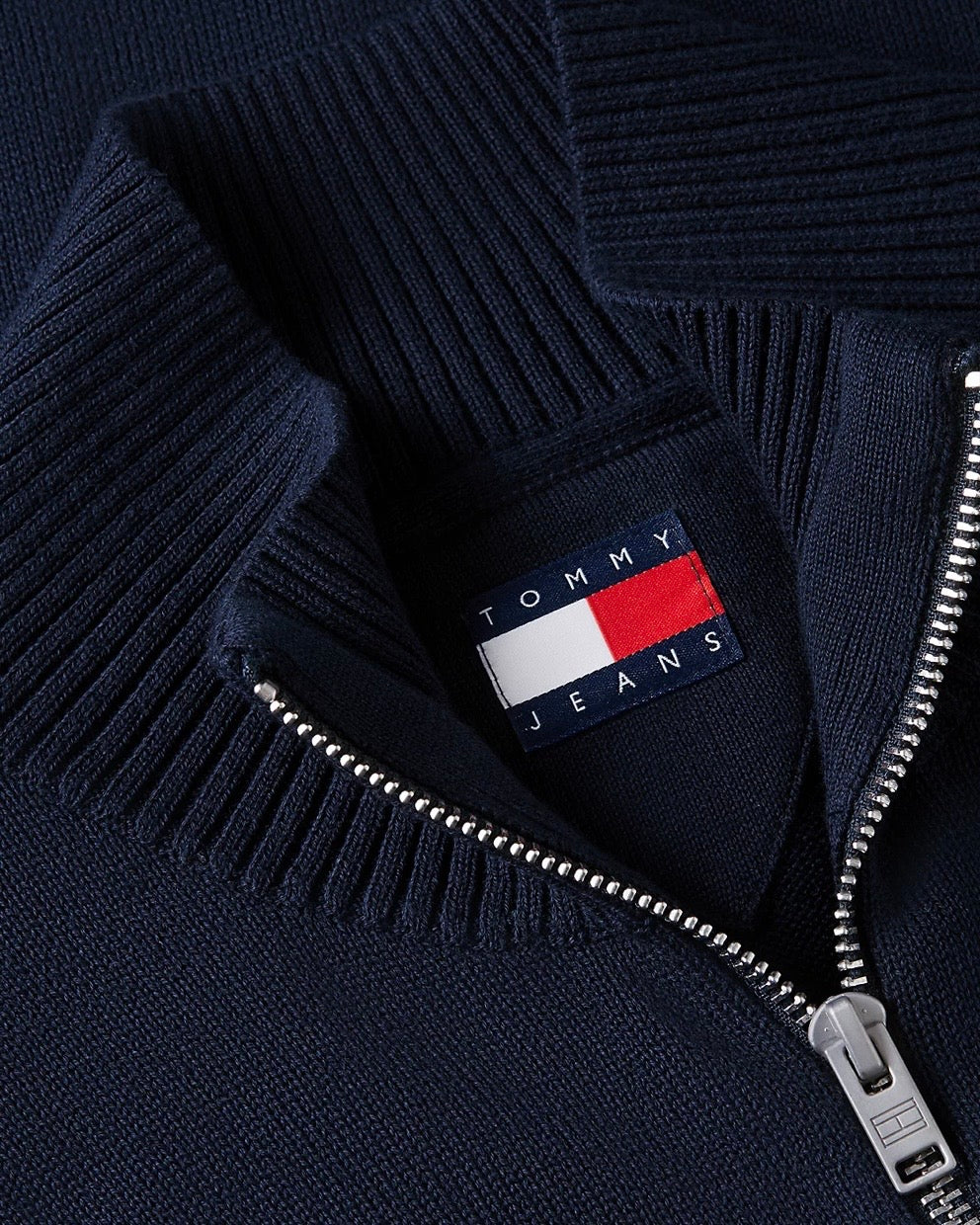 Jersey slim con cremallera y logo
