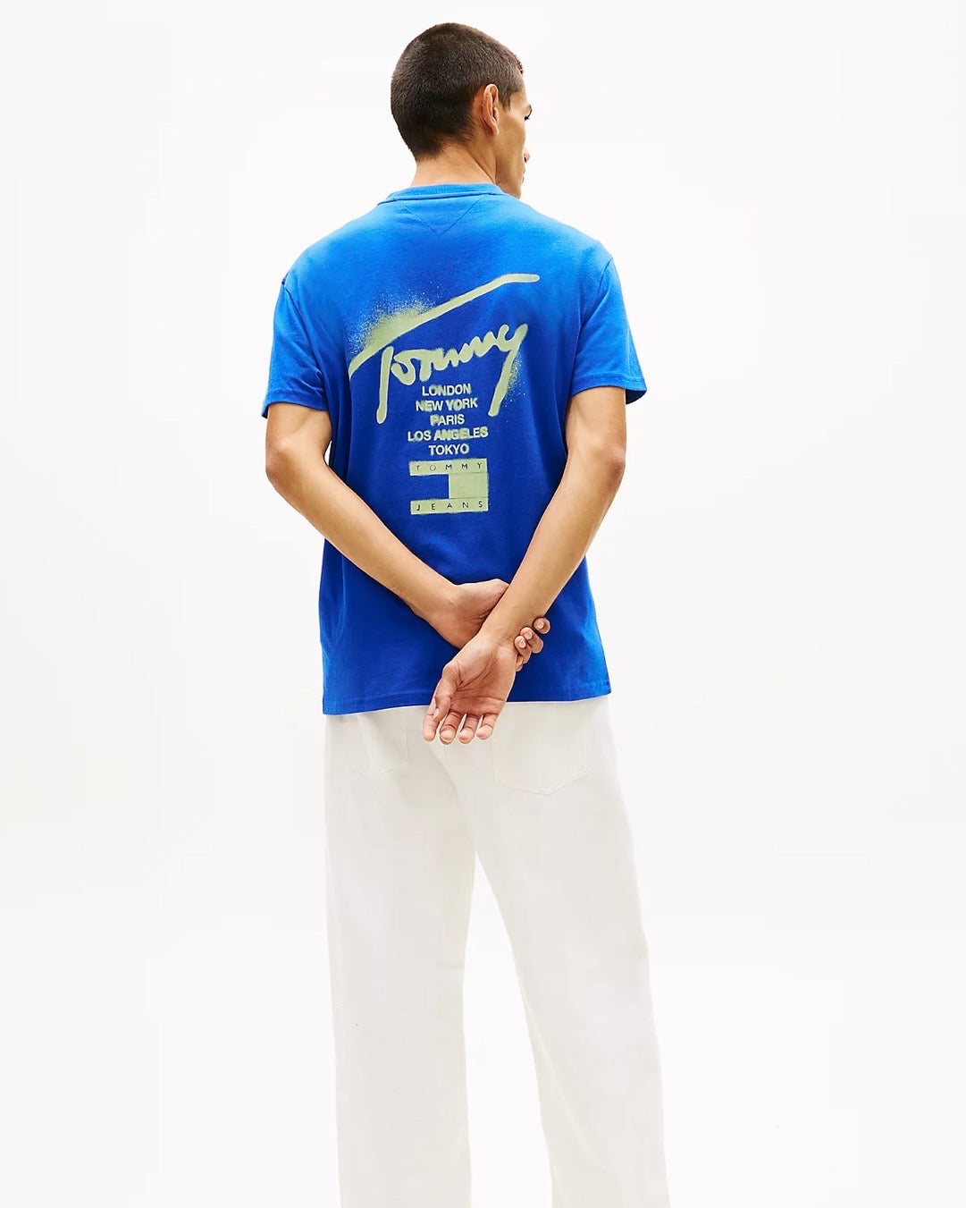 Camiseta de punto con logo con la firma